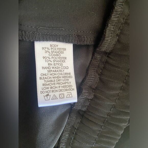 Susan Graver Artisan Bomber Jacket  Womens  Size 16 Peachskin Statement Button - Picture 6 of 14